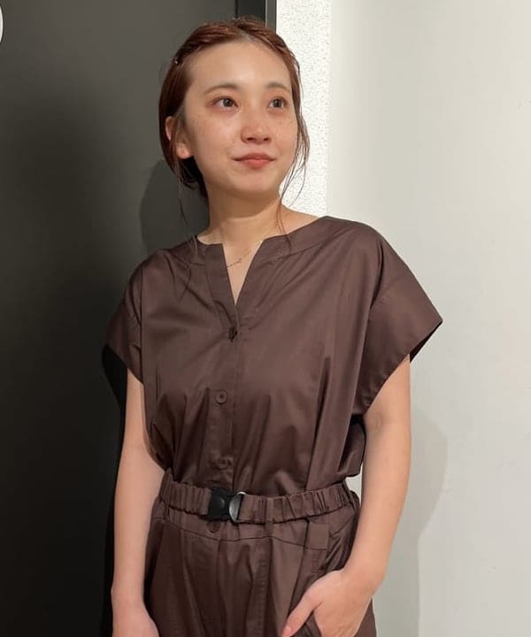 Ito_ririkaさんの「BEAMS WOMEN｜Devotion TWINS / コットン ショートスリーブ ジャンプスーツ」を使ったコーディネート