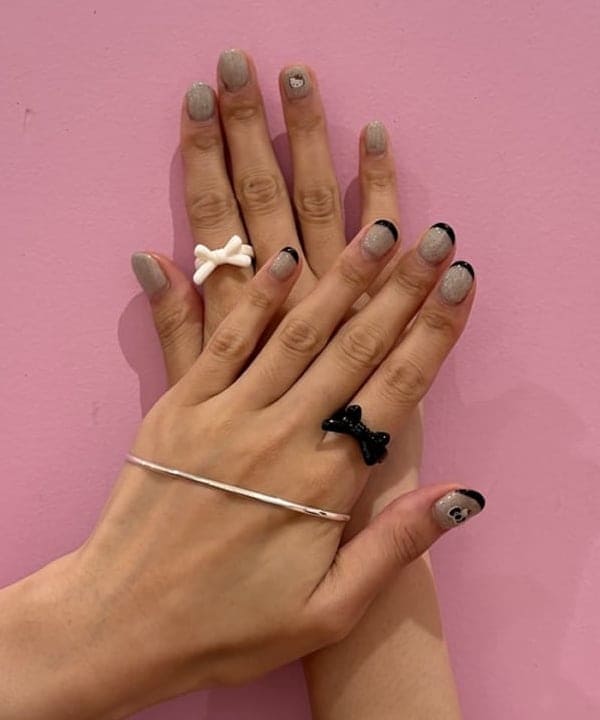 佐々木 南美さんの「BEAMS WOMEN｜BEAMS BOY / シルバー925 ナロー パームカフ」を使ったコーディネート