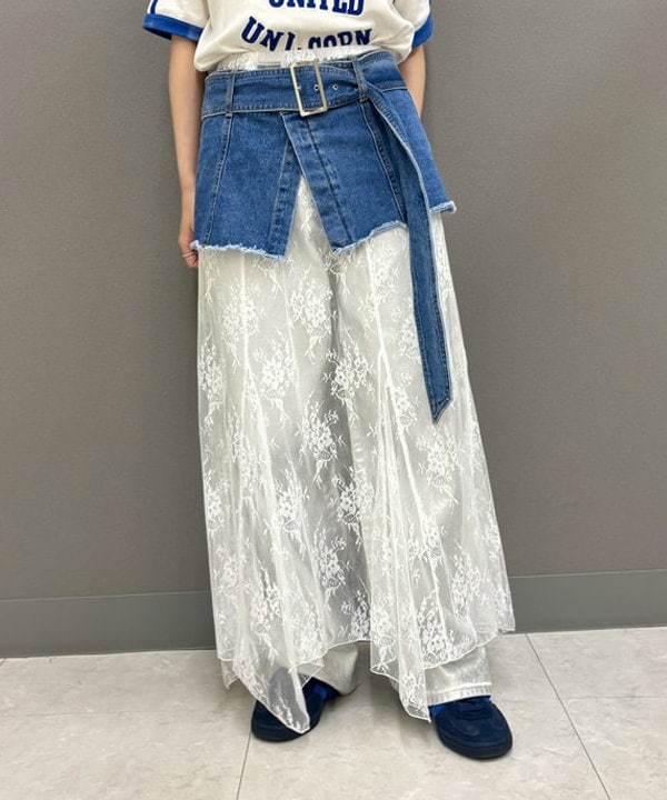 ヒカリさんの「BEAMS WOMEN｜Ray BEAMS / 箔プリント デニムパンツ」を使ったコーディネート