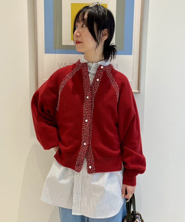 にしだてさんの「BEAMS WOMEN｜maturely / ビーズ エンブロイダリー バック オープン カーディガン」を使ったコーディネート