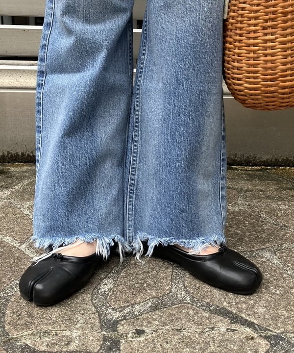 中川　ゆららさんの「BEAMS WOMEN｜upper hights / 別注 TAYLOR デニム」を使ったコーディネート