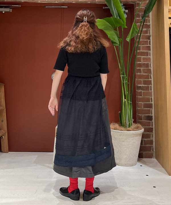 エノモト アミさんの「BEAMS WOMEN｜maturely / Rib Gimmick Short Sleeves」を使ったコーディネート