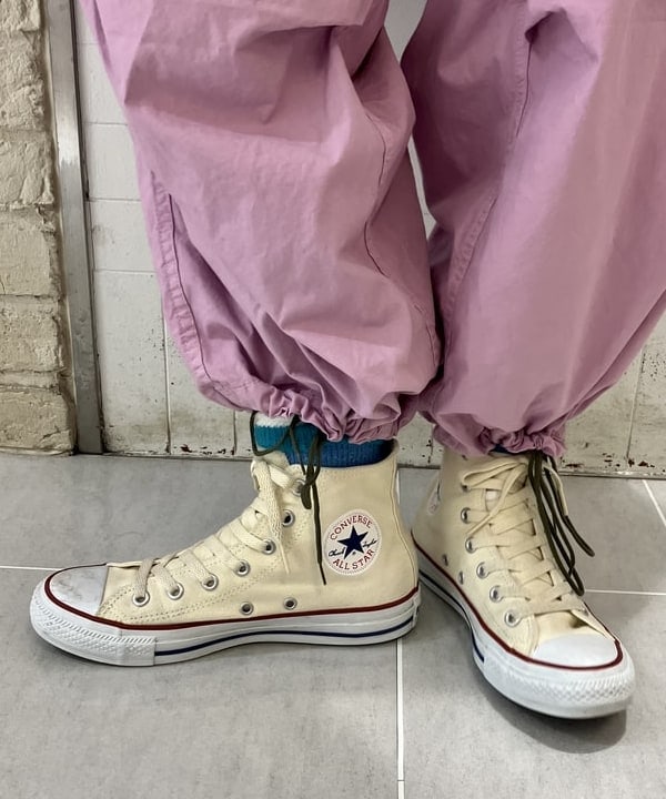 小原 もこさんの「BEAMS WOMEN｜CONVERSE / ALL STAR HI」を使ったコーディネート