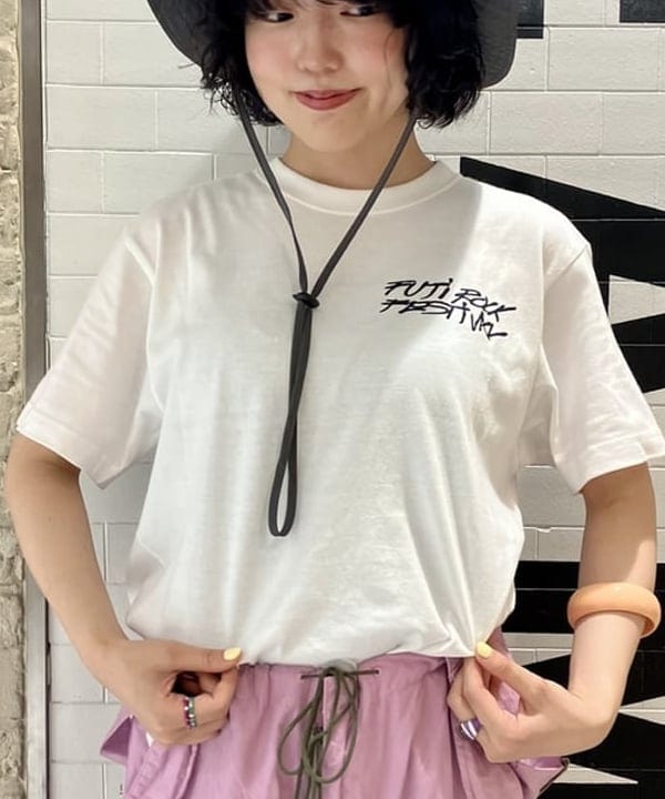 小原 もこさんの「BEAMS WOMEN｜CONVERSE / ALL STAR HI」を使ったコーディネート