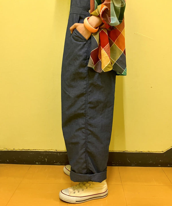 小原 もこさんの「BEAMS WOMEN｜CONVERSE / ALL STAR HI」を使ったコーディネート