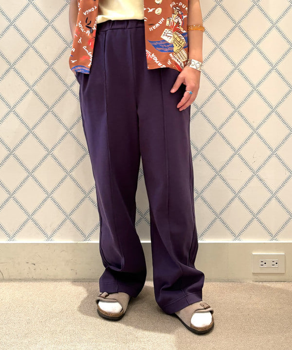 つぼさんの「BEAMS WOMEN｜ボーイ ベーシック Tシャツ」を使ったコーディネート