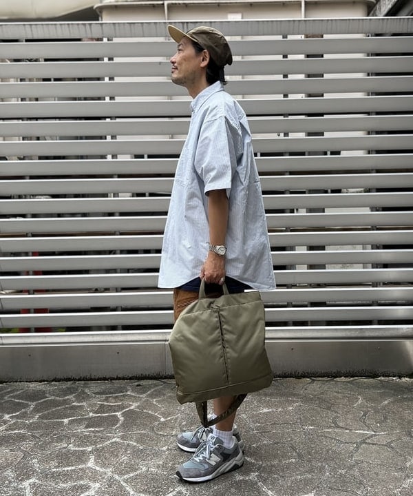 ザキサンさんの「BEAMS WOMEN｜BEAMS / イージーフィット ボタンダウン シャツ」を使ったコーディネート