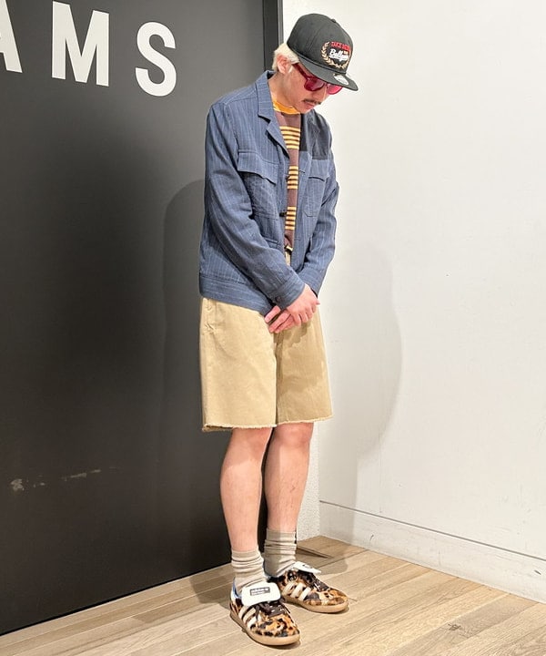 及川 晃さんの「BEAMS WOMEN｜GloFX / COLOR THERAPHY GLASSES」を使ったコーディネート