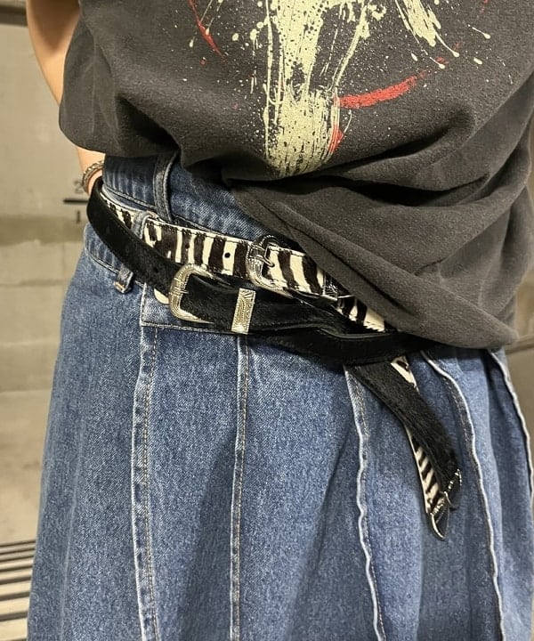 星野 真依さんの「BEAMS WOMEN｜ART-BROWN / ヘアー カーフ ベルト」を使ったコーディネート