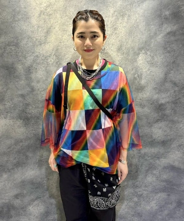 吉野 多恵さんの「BEAMS WOMEN｜SUGAR CANE Add Human Labor / PATCH WORK WORK  T-SHIRT」を使ったコーディネート