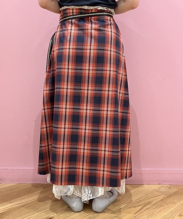 晶さんの「BEAMS WOMEN｜Monitaly / Extra Long 3/4 Clincher Belt」を使ったコーディネート
