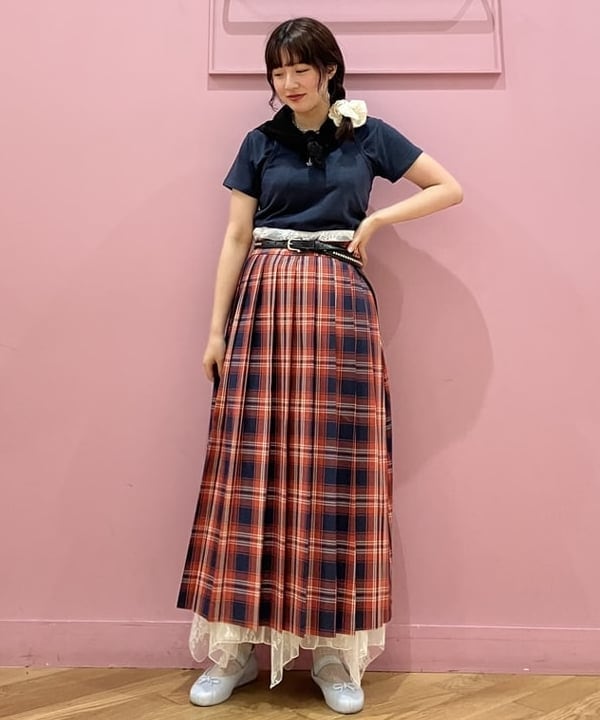 晶さんの「BEAMS WOMEN｜Monitaly / Extra Long 3/4 Clincher Belt」を使ったコーディネート