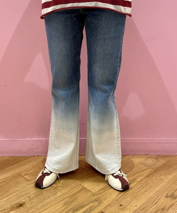 水野 萌香さんの「BEAMS WOMEN｜Lee / FLARE DENIM」を使ったコーディネート