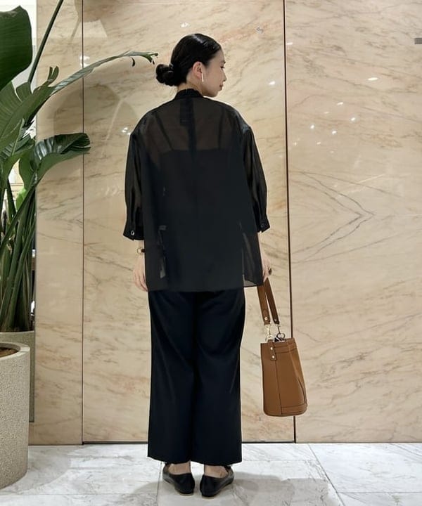 佐藤 美樹さんの「BEAMS WOMEN｜Demi-Luxe BEAMS / オーガンジー リボンタイ ブラウス」を使ったコーディネート