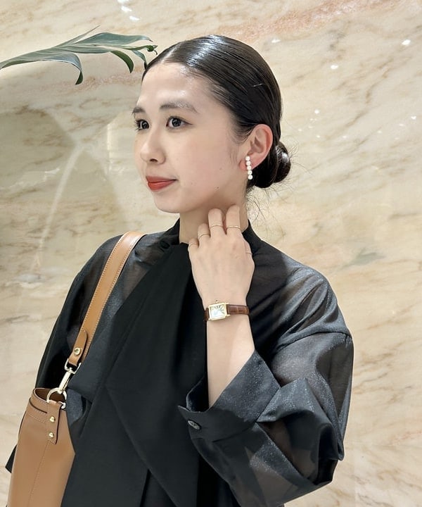 佐藤 美樹さんの「BEAMS WOMEN｜Demi-Luxe BEAMS / オーガンジー リボンタイ ブラウス」を使ったコーディネート