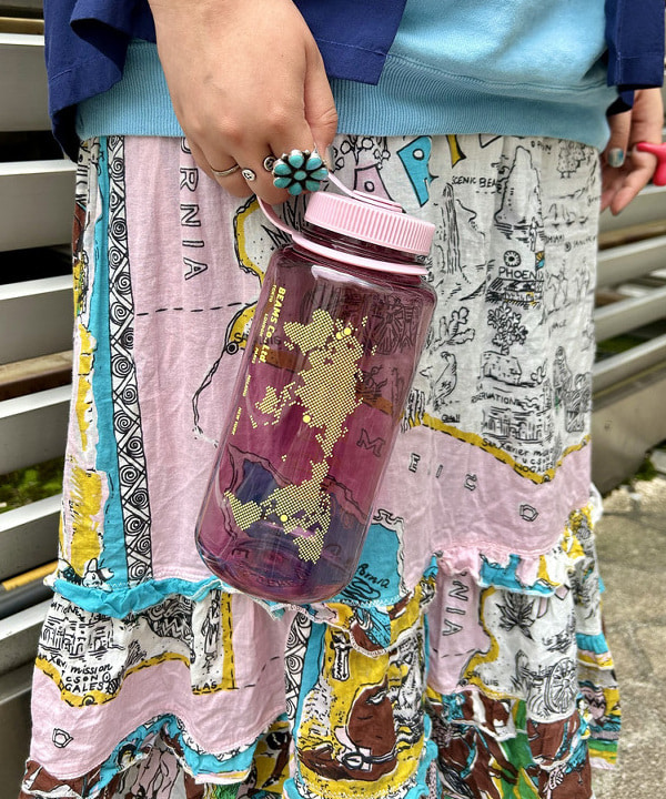 Kyooka Sayakaさんの「BEAMS WOMEN｜nalgene × bPr BEAMS / 別注 Tritan 広口1.0L ボトル 2024」を使ったコーディネート