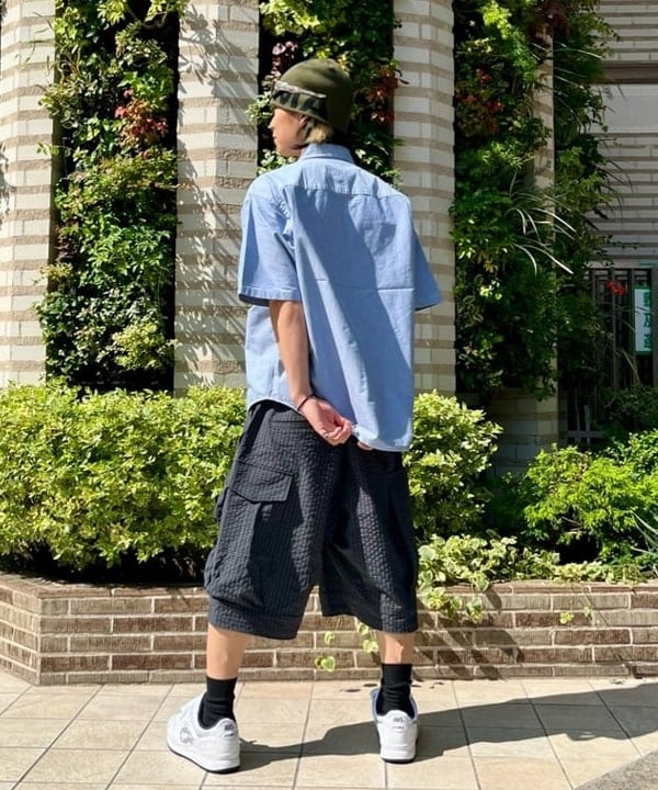 菊田 悠さんの「BEAMS WOMEN｜BEAMS / イージーフィット ボタンダウン シャツ」を使ったコーディネート