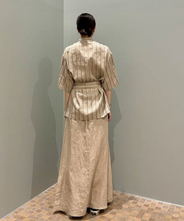 はやしあかねさんの「BEAMS WOMEN｜Demi-Luxe BEAMS / リネン混 ストライプ シャツ」を使ったコーディネート