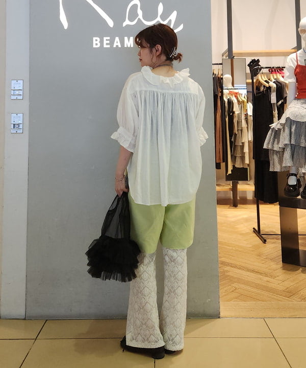 saori KATOさんの「BEAMS WOMEN｜DIR 69 / Tulle market bag」を使ったコーディネート