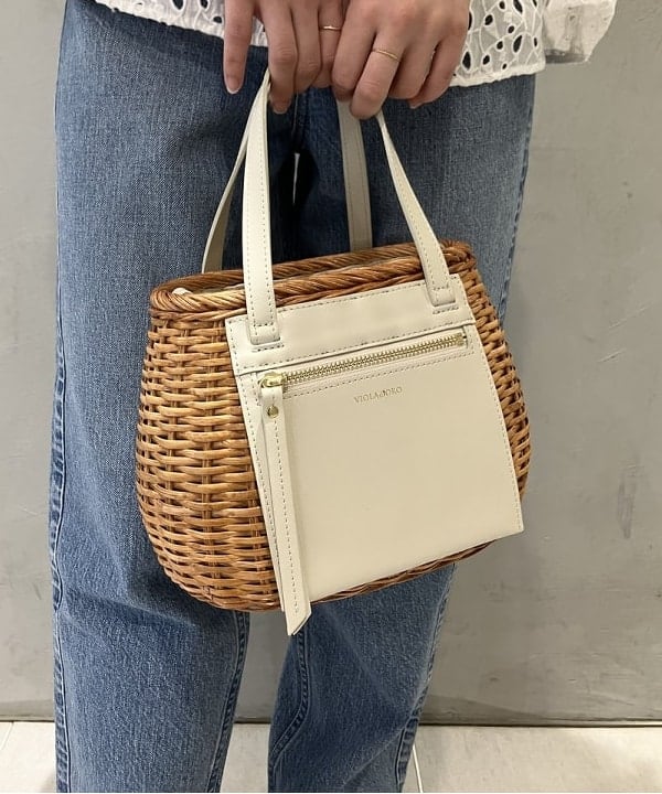 坂本 涼花さんの「BEAMS WOMEN｜upper hights / THE MISS デニムパンツ」を使ったコーディネート