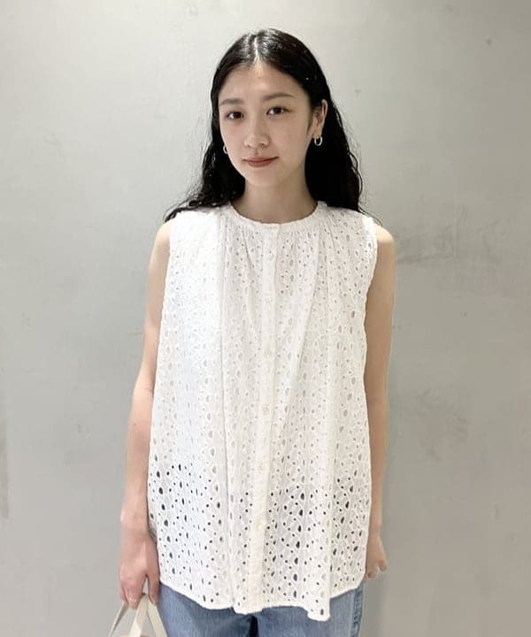 坂本 涼花さんの「BEAMS WOMEN｜upper hights / THE MISS デニムパンツ」を使ったコーディネート