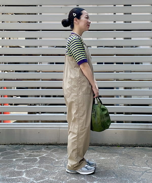 コウリキ　マミさんの「BEAMS WOMEN｜BRIEFING × BEAMS BOY / 別注 ヘルメット バッグ」を使ったコーディネート