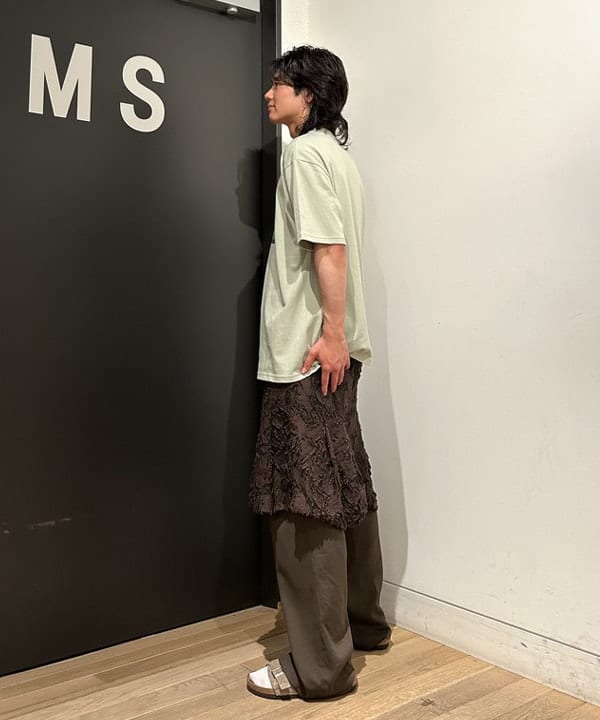 佐藤 大斗さんの「BEAMS WOMEN｜BIRKENSTOCK × BEAMS / 別注 Zurich BONE PATTERN」を使ったコーディネート