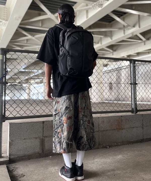 NADEL ナデールさんの「BEAMS WOMEN｜BEAMS / ダブルニー ショートパンツ」を使ったコーディネート