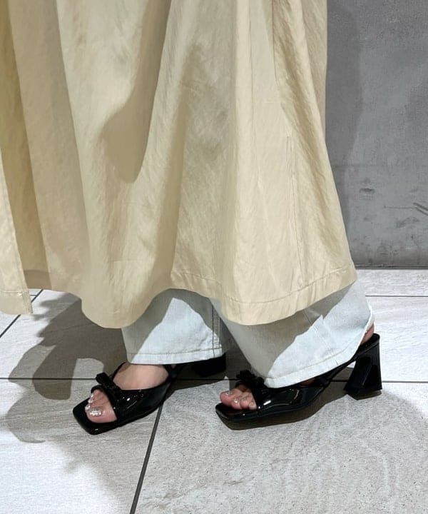 内山 美咲さんの「BEAMS WOMEN｜Lee / FLARE DENIM」を使ったコーディネート