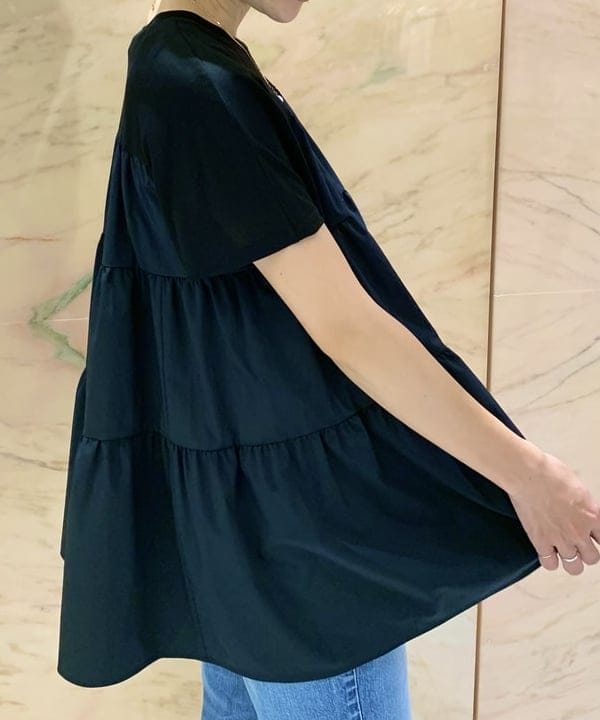 AONO SHIKAMAさんの「BEAMS WOMEN｜コンビ ティアード プルオーバー」を使ったコーディネート
