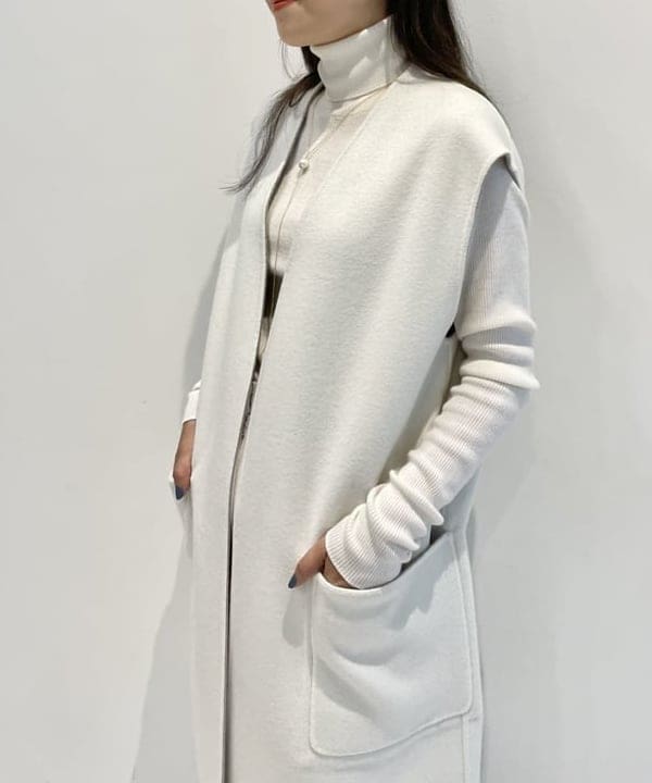 住吉　明佳さんの「BEAMS WOMEN｜リブ タートルネックニット」を使ったコーディネート