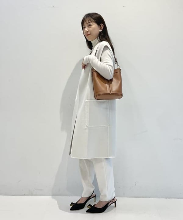 住吉　明佳さんの「BEAMS WOMEN｜リブ タートルネックニット」を使ったコーディネート