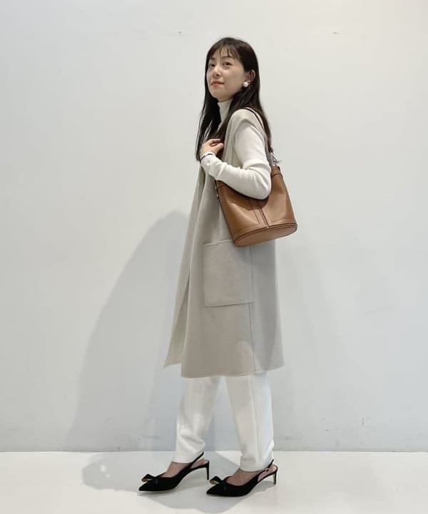 住吉　明佳さんの「BEAMS WOMEN｜リブ タートルネックニット」を使ったコーディネート