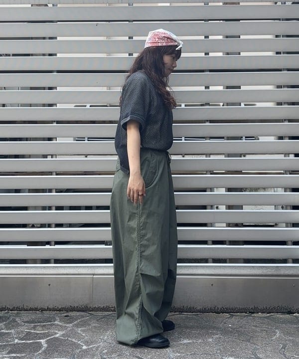 チナツさんの「BEAMS WOMEN｜BEAMS BOY / US ARMY オーバー パンツ」を使ったコーディネート
