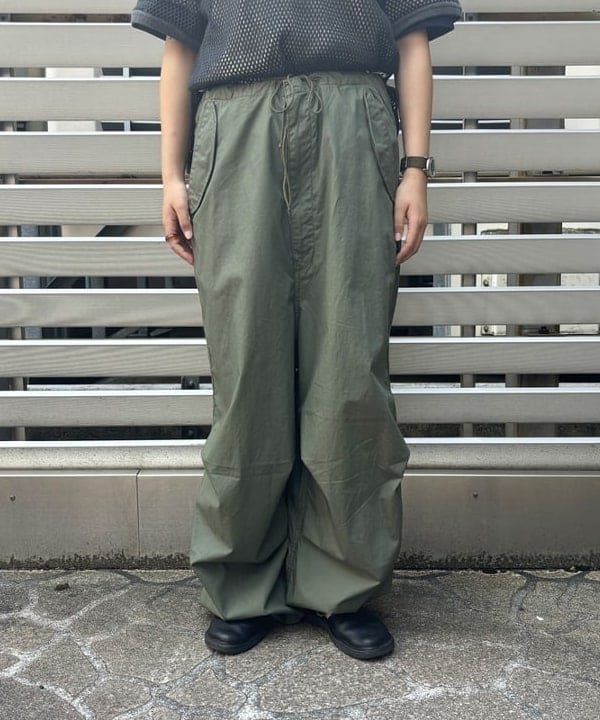 チナツさんの「BEAMS WOMEN｜BEAMS BOY / US ARMY オーバー パンツ」を使ったコーディネート