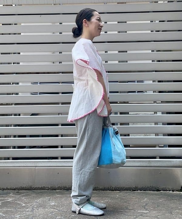 コウリキ　マミさんの「BEAMS WOMEN｜BEAMS BOY / チャイナ シューズ」を使ったコーディネート