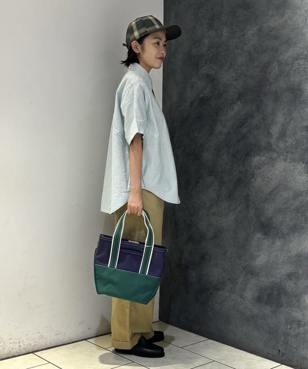 葵さんの「BEAMS WOMEN｜L.L.Bean / Deep Bottom Deluxe Boat and Tote S」を使ったコーディネート