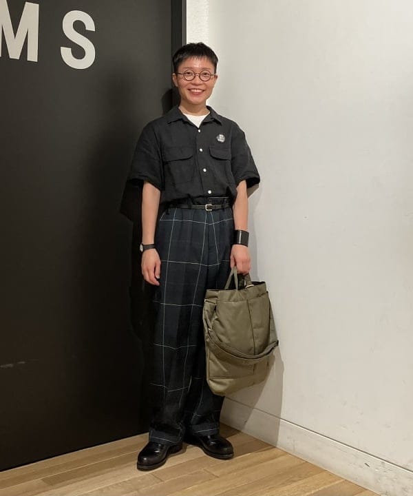 土田 達也さんの「BEAMS WOMEN｜SLOW_NY_HELMET」を使ったコーディネート