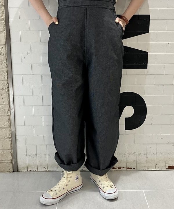 小原 もこさんの「BEAMS WOMEN｜PIKE / 別注 クリア ブレスレット」を使ったコーディネート