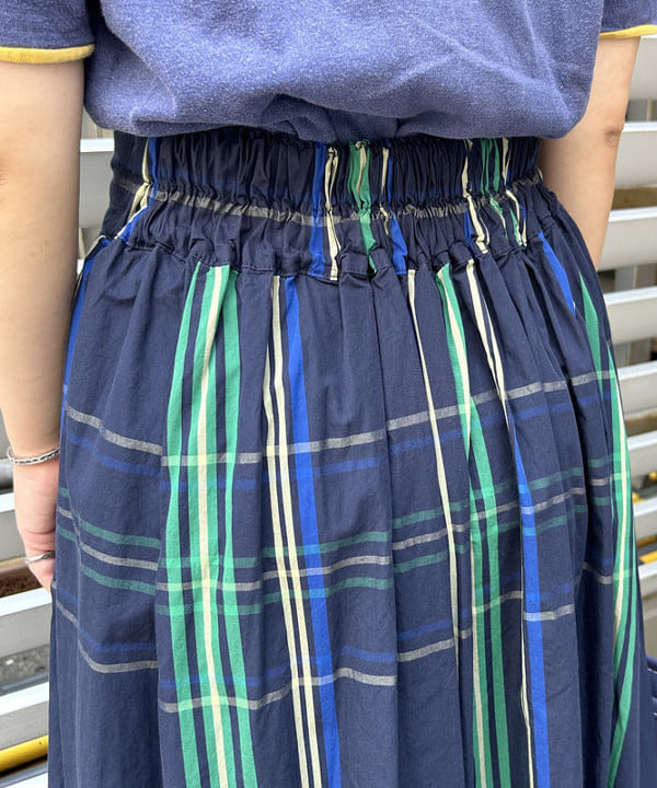 まつむさんの「BEAMS WOMEN｜L.L.Bean / Deep Bottom Deluxe Boat and Tote S」を使ったコーディネート