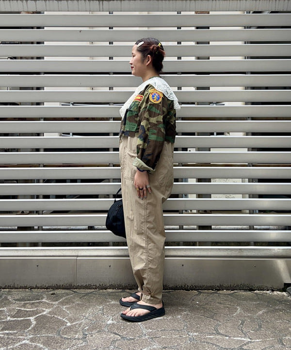 Kyooka Sayakaさんの「BEAMS WOMEN｜BRIEFING × BEAMS BOY / 別注 ヘルメット バッグ」を使ったコーディネート
