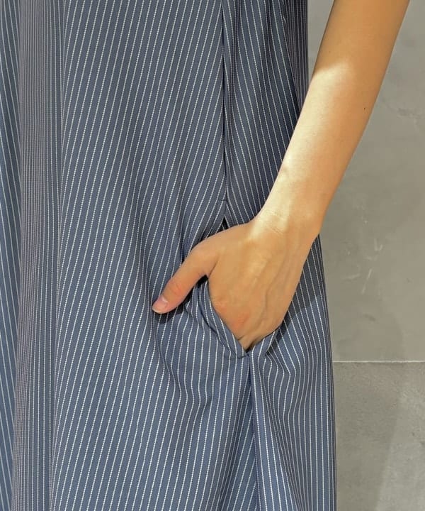 葵さんの「BEAMS WOMEN｜BEAMS BOY / 晴雨兼用 カラフル 長傘」を使ったコーディネート