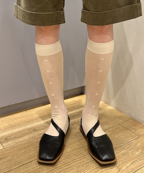 神坂 莉子さんの「BEAMS WOMEN｜」を使ったコーディネート