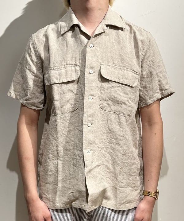 及川 晃さんの「BEAMS WOMEN｜ｍanipuri / レオパード シルクスカーフ LARGE」を使ったコーディネート