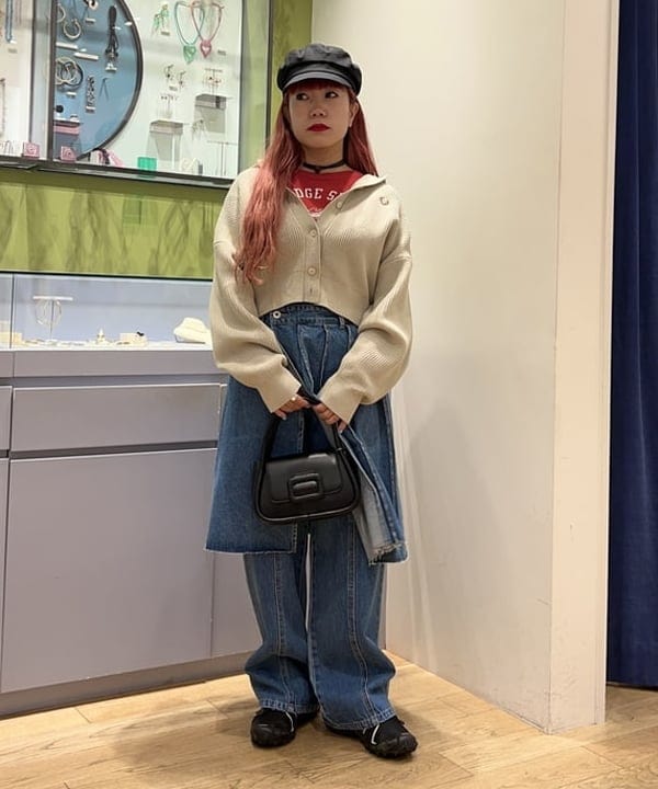 オカベ　アヤカさんの「BEAMS WOMEN｜」を使ったコーディネート