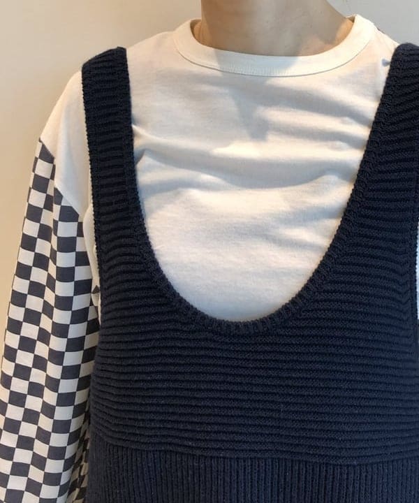 おはぎ(萩原)さんの「BEAMS WOMEN｜ヘム アレンジ スウェット パンツ」を使ったコーディネート