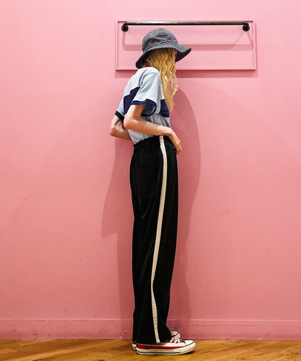 ひるてぃさんの「BEAMS WOMEN｜BEAMS BOY / スポーツ ライン ショート スリーブ」を使ったコーディネート