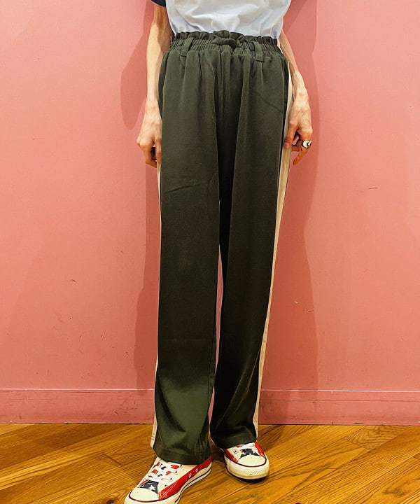 ひるてぃさんの「BEAMS WOMEN｜BEAMS BOY / スポーツ ライン ショート スリーブ」を使ったコーディネート