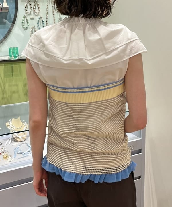 神坂 莉子さんの「BEAMS WOMEN｜Ray BEAMS / フリル ギャザー つけ襟 ブラウス」を使ったコーディネート