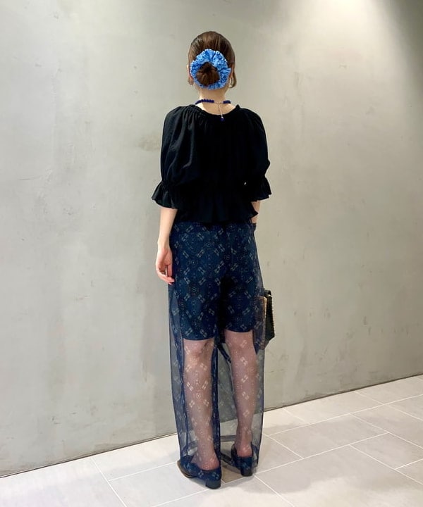 カタヤマ アヤさんの「BEAMS WOMEN｜メッシュ トリム カップ キャミソール」を使ったコーディネート